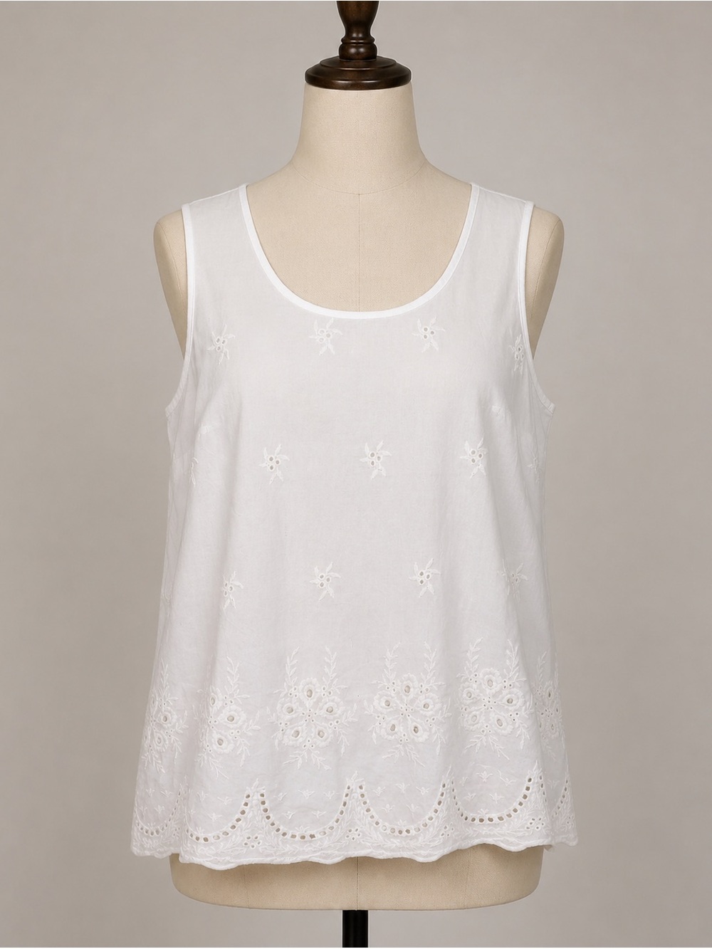 Adiva White Eyelet Embroidered Sleeveless Blouse Medium Boho Cotton Top NWT